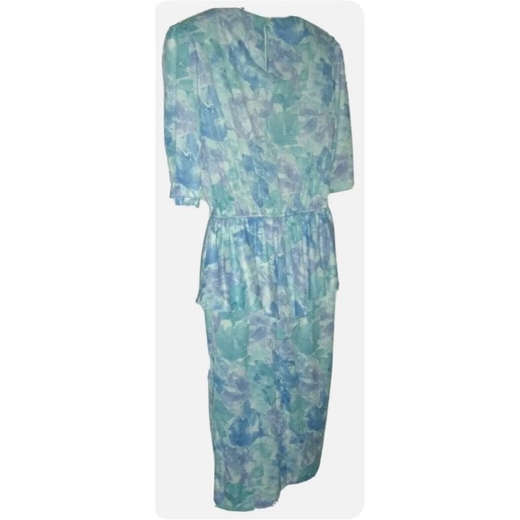 Vintage 70's TF Floral Peplum Dress Carrie Bradshaw Vibe Blue Flower Cottagecore - Picture 6 of 11